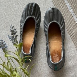 Silver Tieks Flats